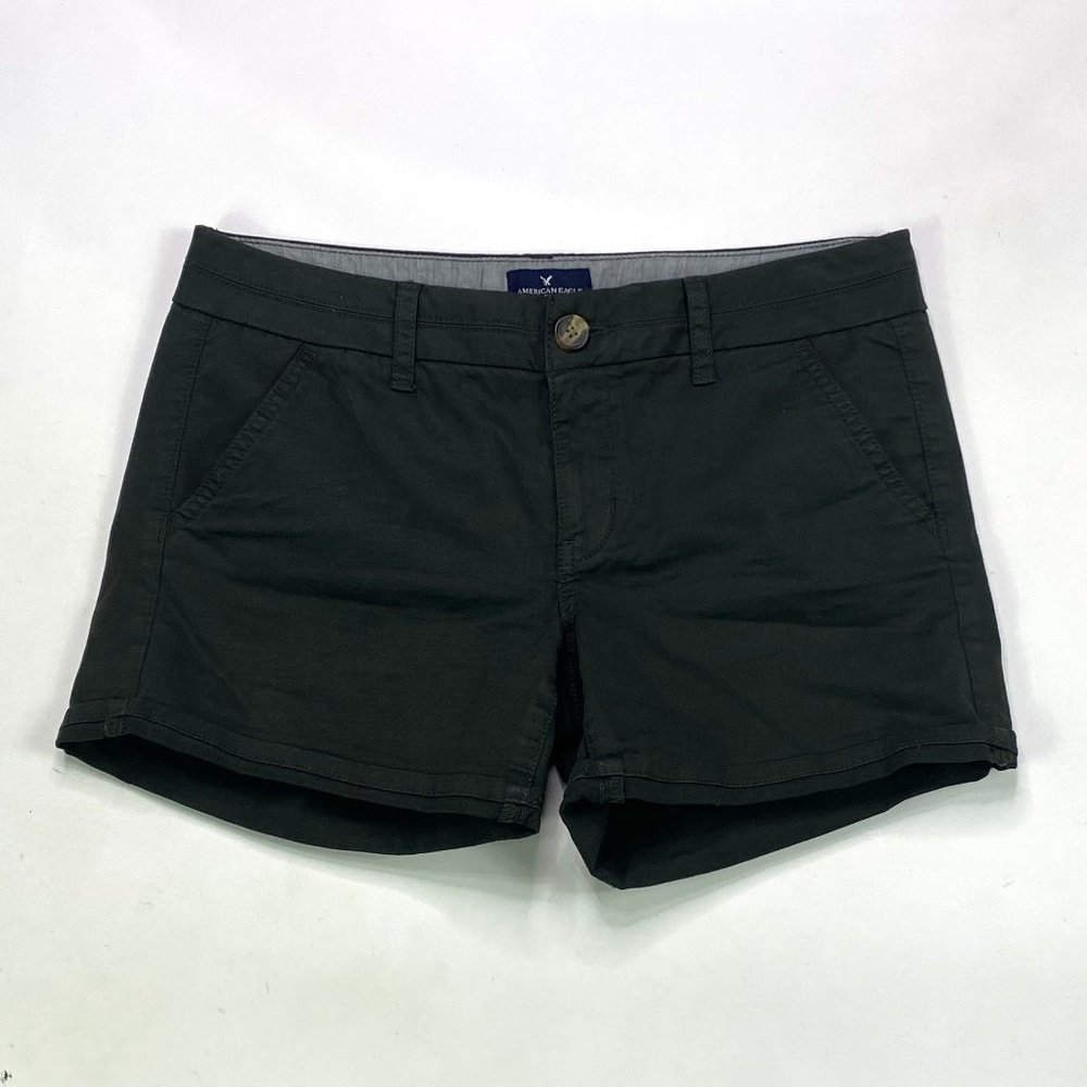 American Eagle Stretch Midi Chino Size 8 Shorts